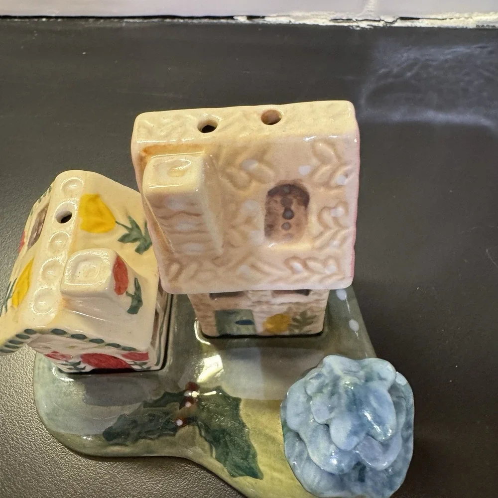 Anthropologie‎ Salt Pepper Shaker Village House Cottage 3pc Set Nathalie Lete